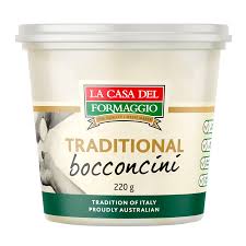 La Casa Traditional Bocconcini 220g